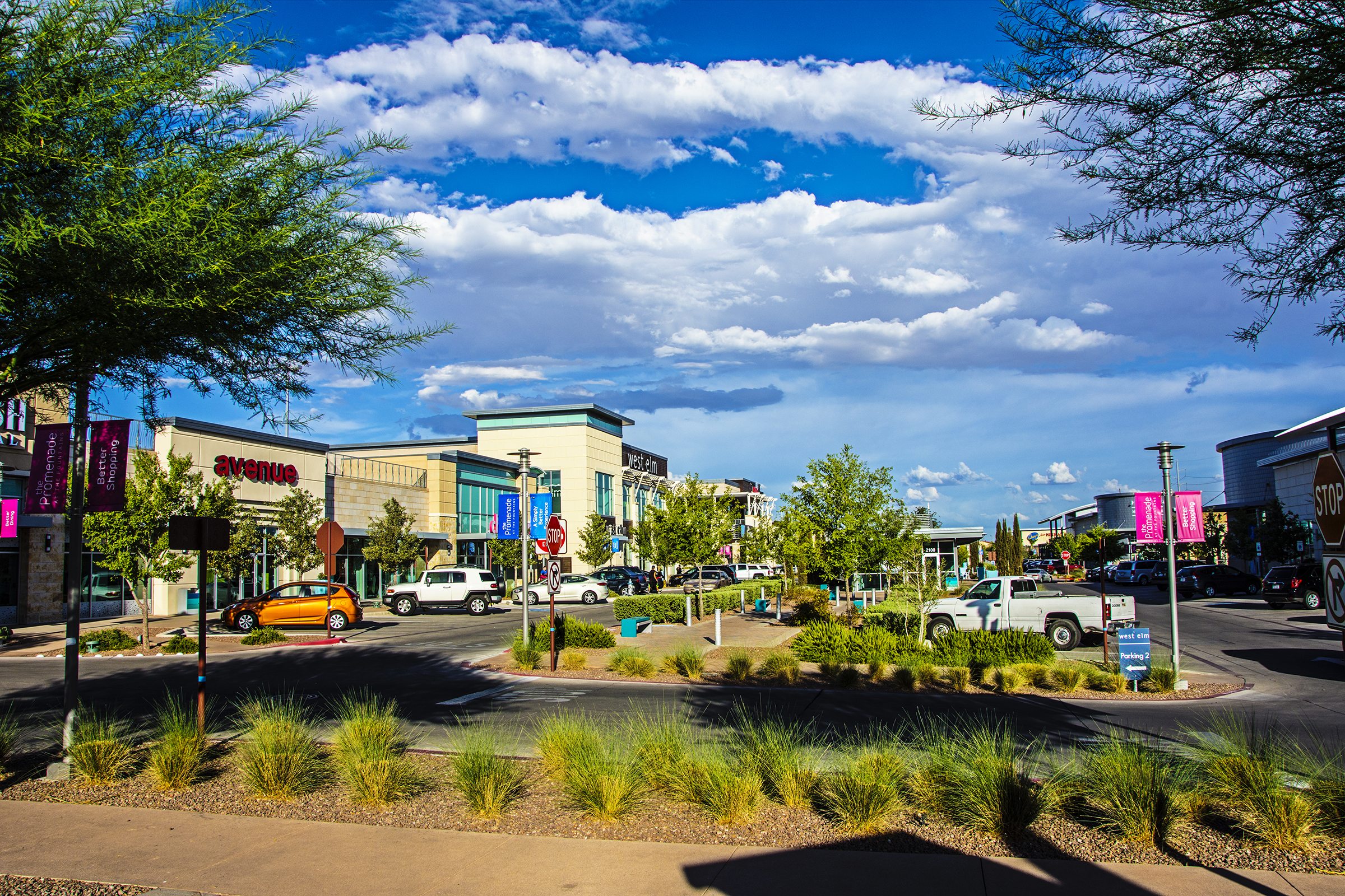 El Paso, TX Shopping Mall, The Fountains at Farah