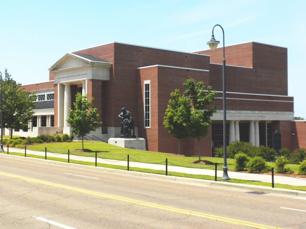 Ole Miss Performing Arts Center