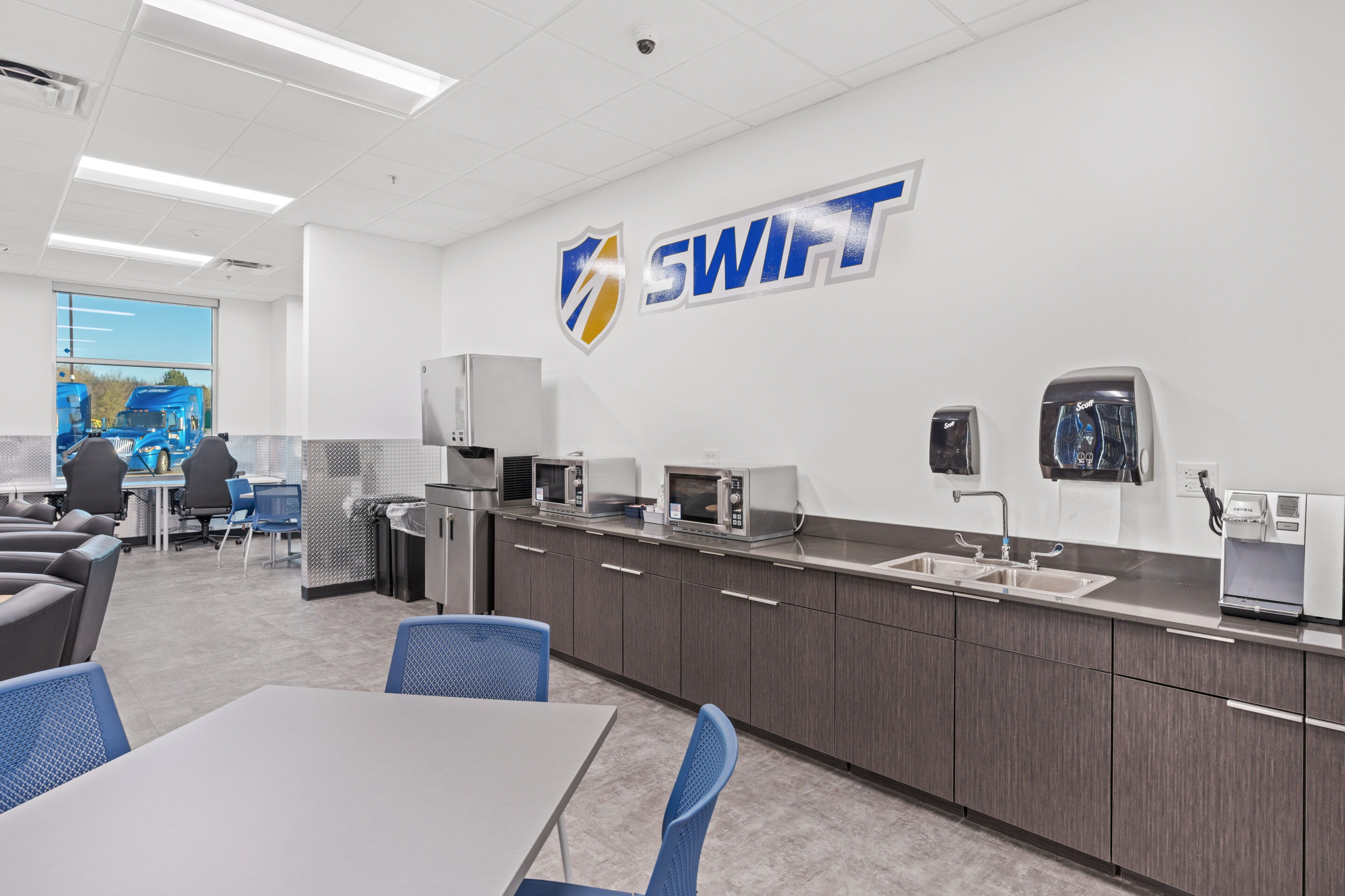 Swift08615